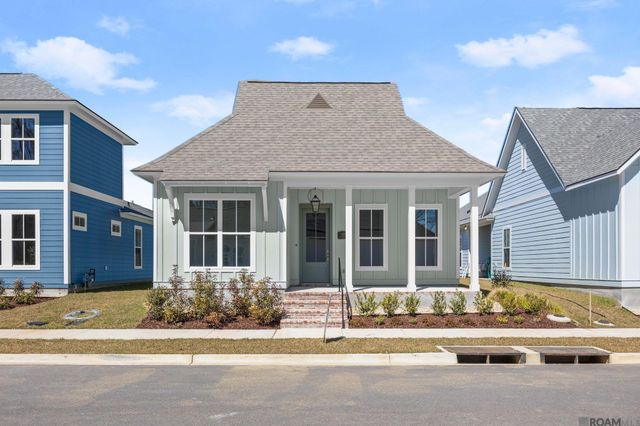 1216 Applewood Dr, Zachary, LA 70791