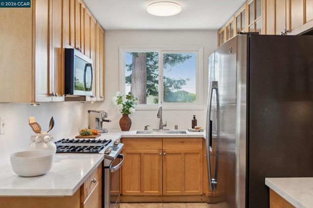 1505 Everett St, El Cerrito, CA 94530