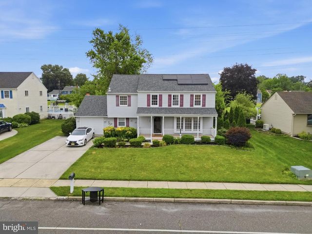 315 TENBY CHASE DR, Delran, NJ 08075