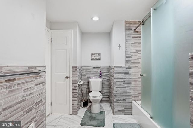 315 TENBY CHASE DR, Delran, NJ 08075