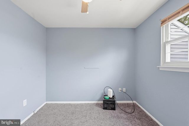 315 TENBY CHASE DR, Delran, NJ 08075