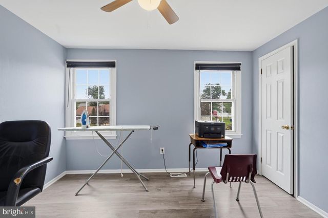 315 TENBY CHASE DR, Delran, NJ 08075