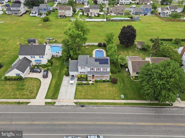 315 TENBY CHASE DR, Delran, NJ 08075