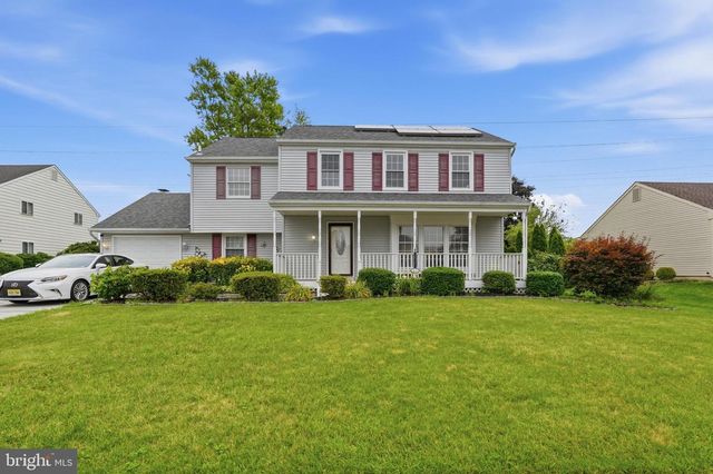 315 TENBY CHASE DR, Delran, NJ 08075