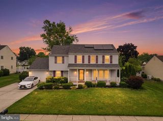 315 TENBY CHASE DR, Delran, NJ 08075