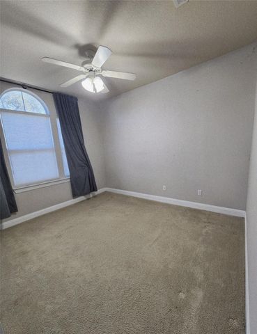 152 Silver Hawk CT, Dripping Springs, TX 78620