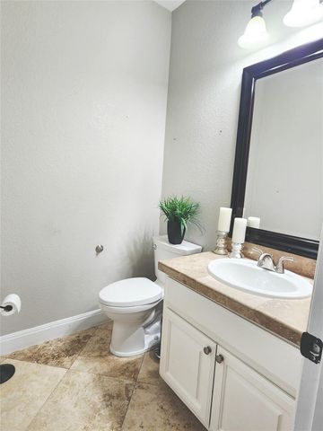 152 Silver Hawk CT, Dripping Springs, TX 78620