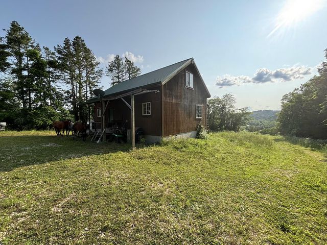 15047 Old West Eminence Road, Eminence, MO 65466