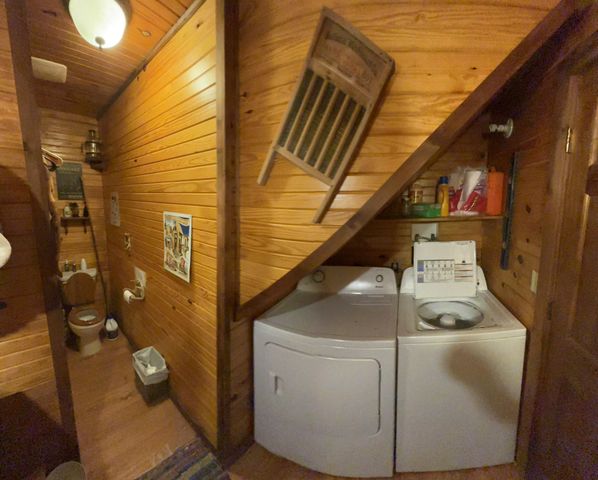 15047 Old West Eminence Road, Eminence, MO 65466