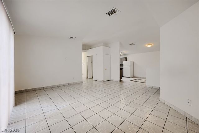 1918 King Hill Street, Las Vegas, NV 89106
