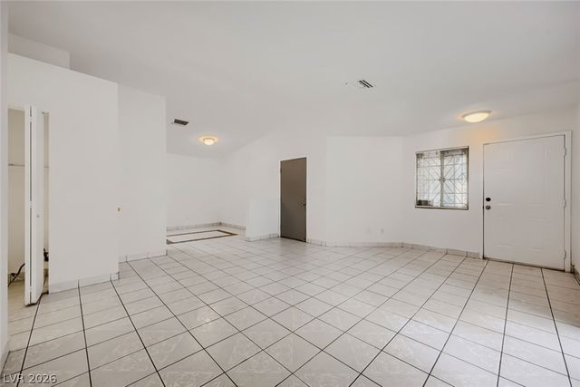 1918 King Hill Street, Las Vegas, NV 89106
