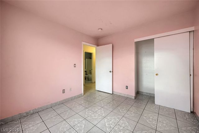 1918 King Hill Street, Las Vegas, NV 89106