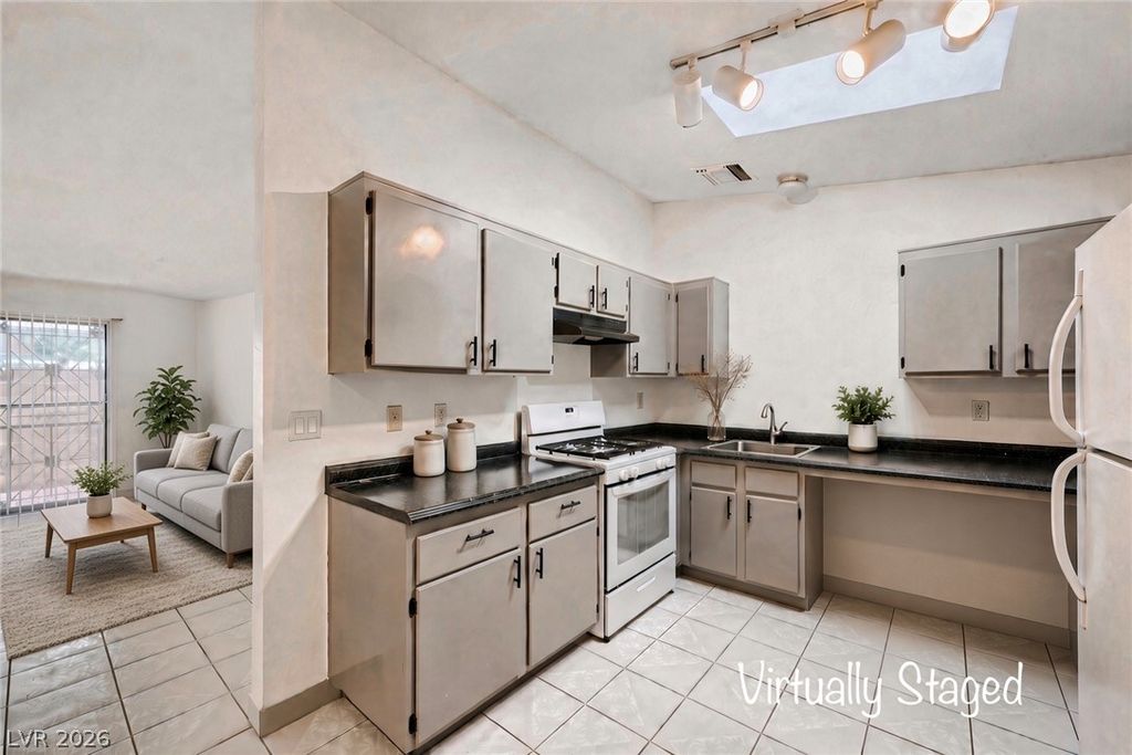 1918 King Hill Street, Las Vegas, NV 89106 — photo 3