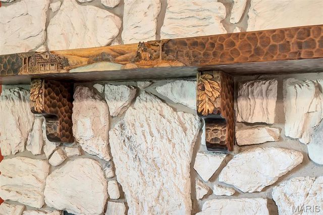 130 Rolling Hills Drive, Washington, MO 63090