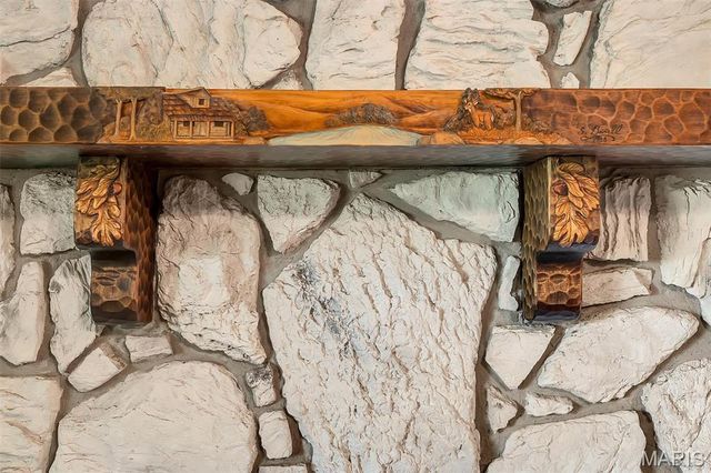 130 Rolling Hills Drive, Washington, MO 63090