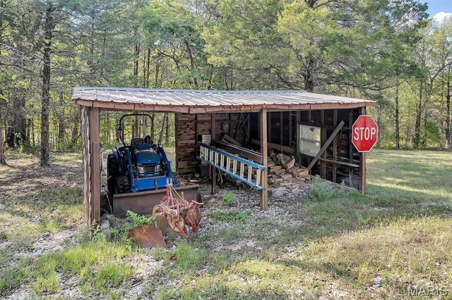 130 Rolling Hills Drive, Washington, MO 63090