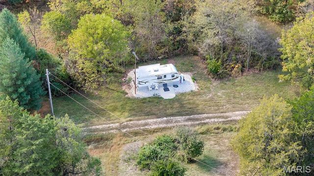 130 Rolling Hills Drive, Washington, MO 63090