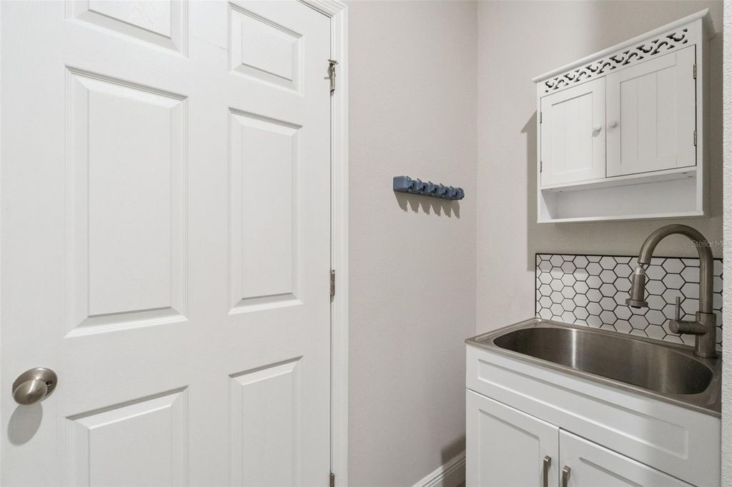 Image 24 of property listing at 3406 FEATHERGRASS COURT, Harmony, FL 34773