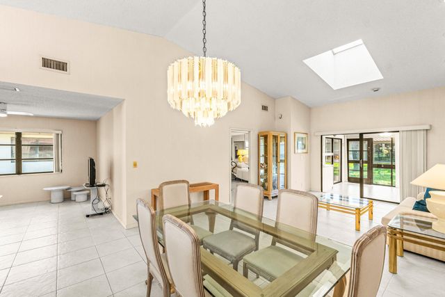 6041 Kings Gate Circle, Delray Beach, FL 33484