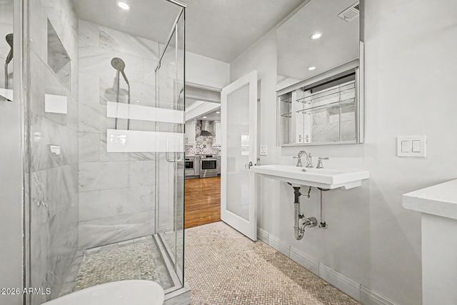 521 W MARIPOSA Street Main, Phoenix, AZ 85013