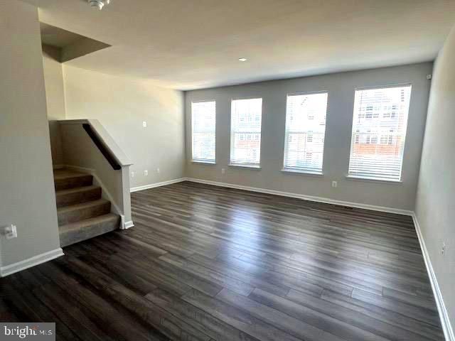98 EXTROVERT DR, Charles Town, WV 25414