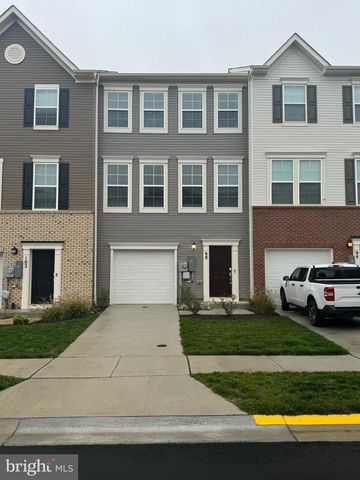 98 EXTROVERT DR, Charles Town, WV 25414