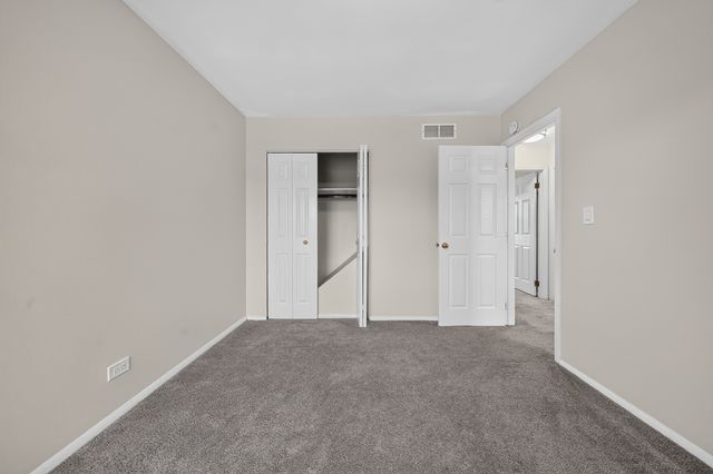 1964 Crescent Lane, Hoffman Estates, IL 60169