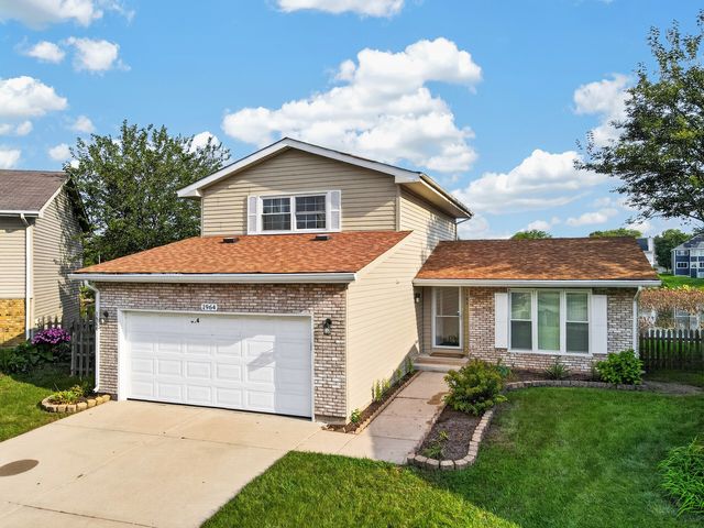 1964 Crescent Lane, Hoffman Estates, IL 60169