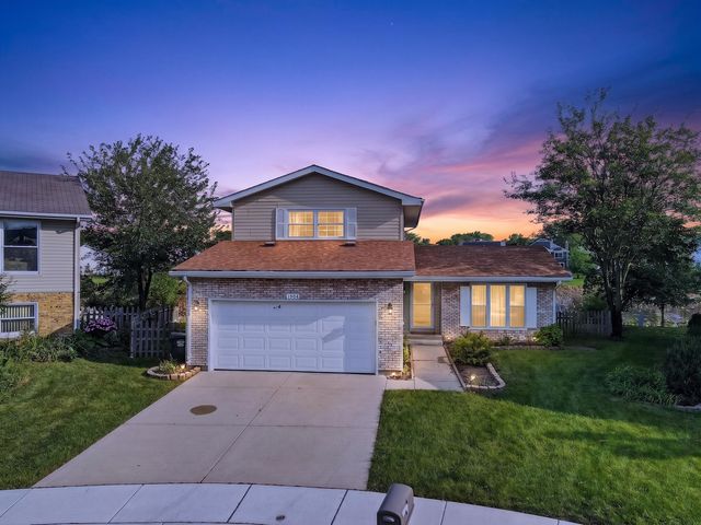 1964 Crescent Lane, Hoffman Estates, IL 60169