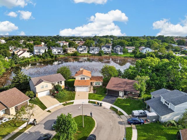 1964 Crescent Lane, Hoffman Estates, IL 60169