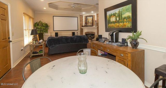 313 Pelahatchie Shore Drive, Brandon, MS 39047