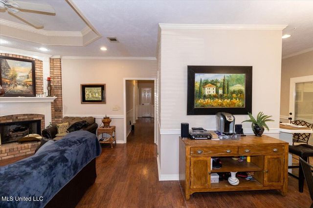 313 Pelahatchie Shore Drive, Brandon, MS 39047