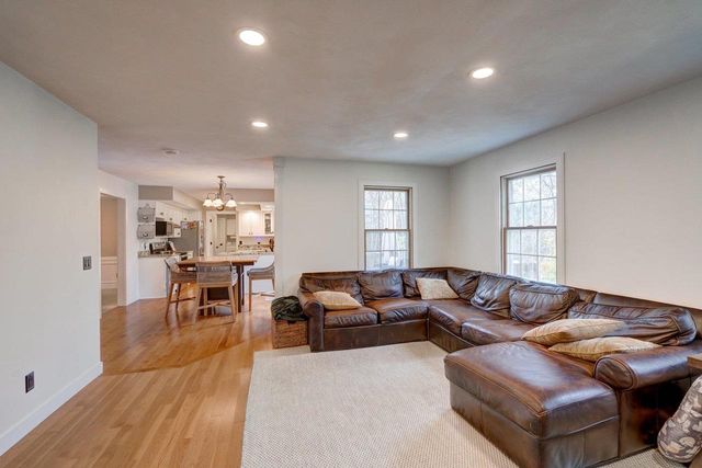 4313 N Forest Hills Boulevard, Janesville, WI 53545