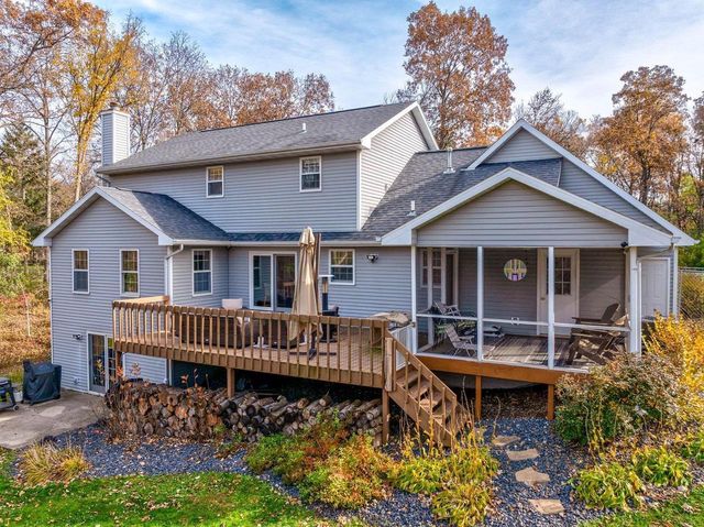 4313 N Forest Hills Boulevard, Janesville, WI 53545