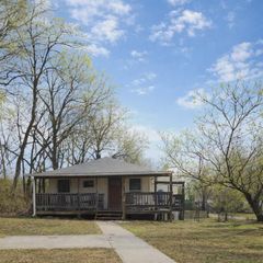 40 Munger Avenue, Kansas City, MO 64119