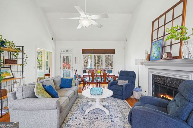 205 Stanley Court, Mcdonough, GA 30252