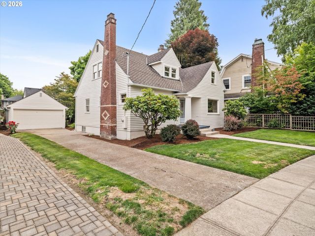 2560 Ne 30TH Ave, Portland, OR 97212
