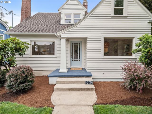 2560 Ne 30TH Ave, Portland, OR 97212