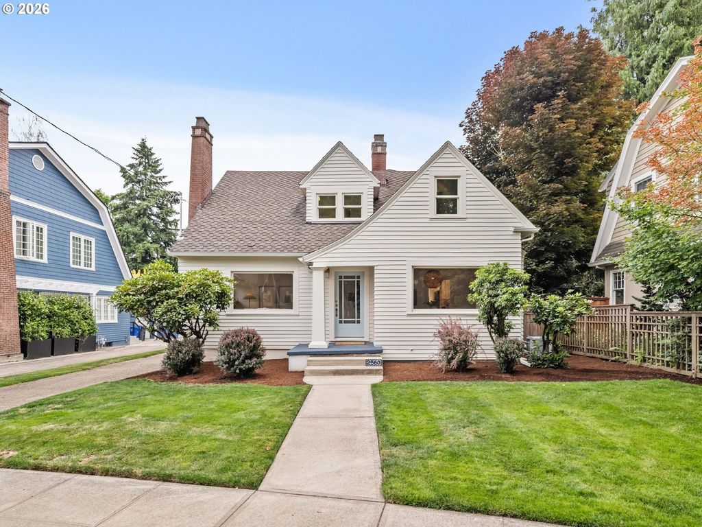2560 Ne 30TH Ave, Portland, OR 97212