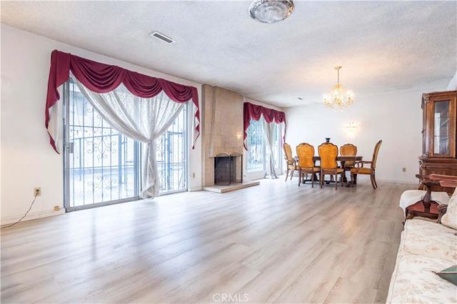 16643 Tuba, Granada Hills, CA 91343