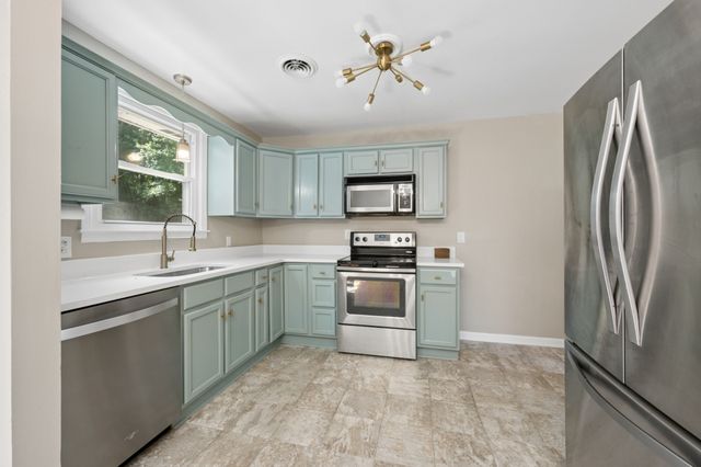 133 Shihmen Ct, Antioch, TN 37013