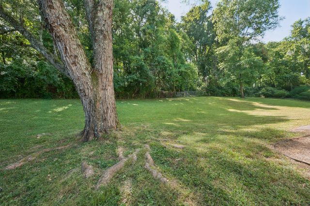 133 Shihmen Ct, Antioch, TN 37013