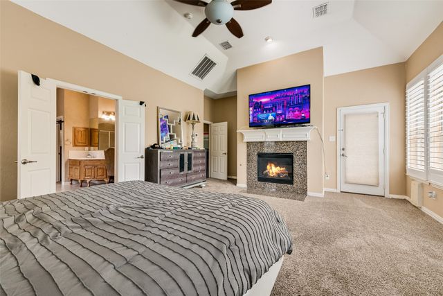 663 Links View Court, Grand Prairie, TX 75052