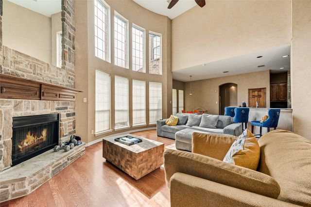 663 Links View Court, Grand Prairie, TX 75052