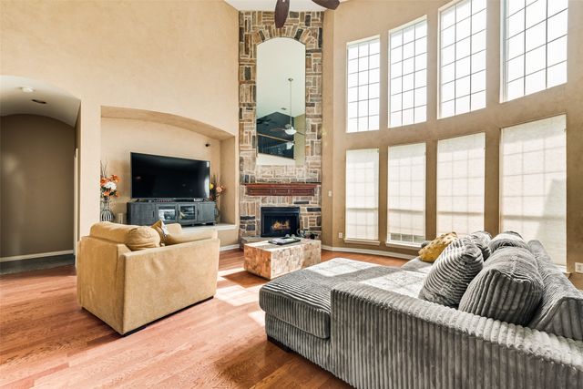 663 Links View Court, Grand Prairie, TX 75052