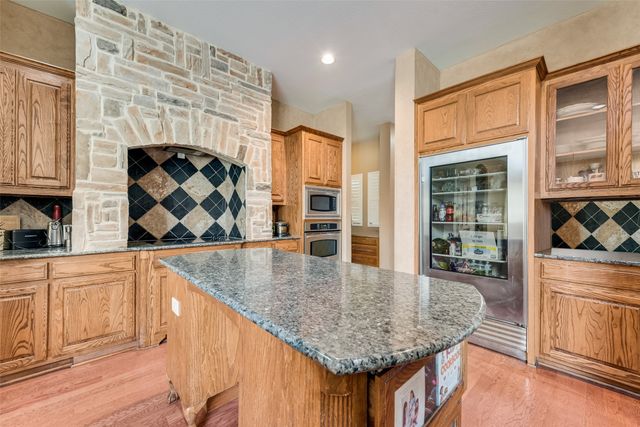 663 Links View Court, Grand Prairie, TX 75052