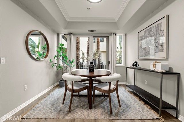 401 Bernard Street 211, Costa Mesa, CA 92627