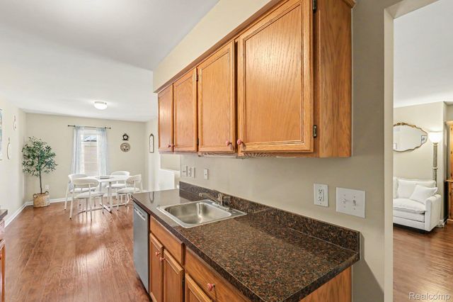 37407 Stonegate Circle, Clinton Charter Township, MI 48036