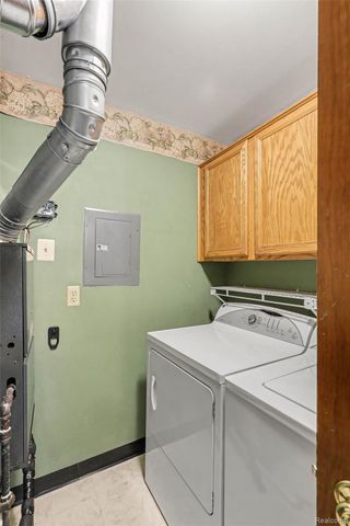 37407 Stonegate Circle, Clinton Charter Township, MI 48036