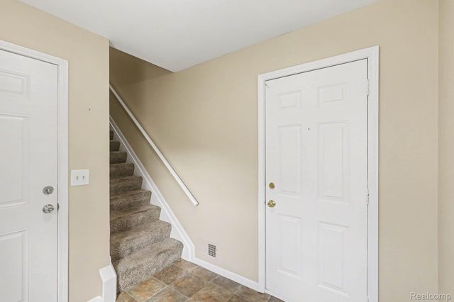 37407 Stonegate Circle, Clinton Charter Township, MI 48036